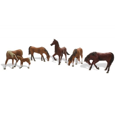 WS1842 HO CHESTNUT HORSES