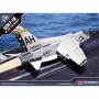 ACA12521 USN F-8E VF-162 "THE HUNTERS" 1/72