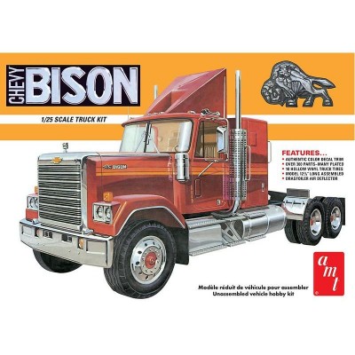 AMT1390 CHEVROLET BISON CONVENTIONAL TRACTOR 1/25