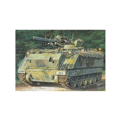 ITA7066 VIETNAM WAR M163 VULCAN TANK 1/72