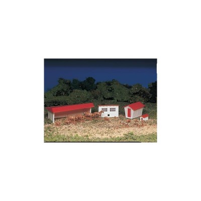 BAC45152 HO BLDG.KIT-FARM BUILDINGS w animals