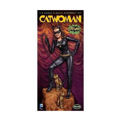 MOB952 CATWOMAN--1966