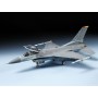TAM60786 F-16CJ FIGHTING FALCON 1/72