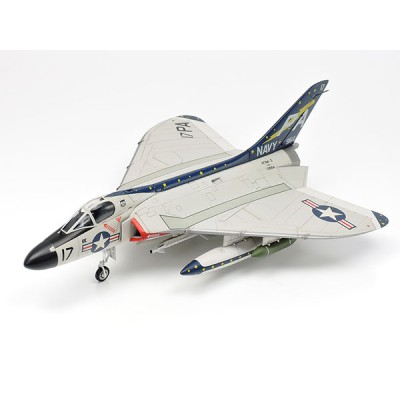 TAM60741 DOUGLAS F4D-1 SKYRAY 1/72