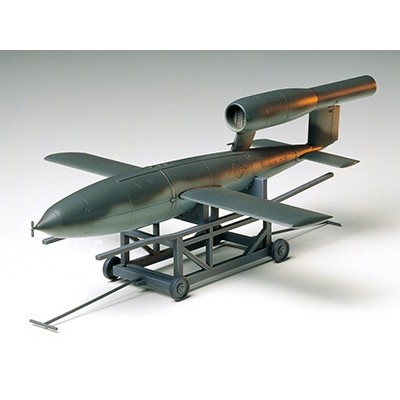 TAM61052 V-1 FISELER Fi103 1/48