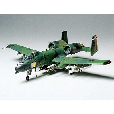 TAM61028 FAIRCHILD A10-A THUNDERBOLT II 1/48