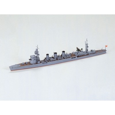 TAM31321 KINU LIGHT CRUISER 1/700