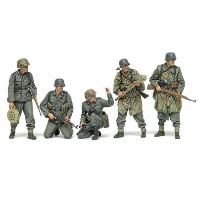 TAM35382 GERMAN INFANTRY LATTE WWII 1/35