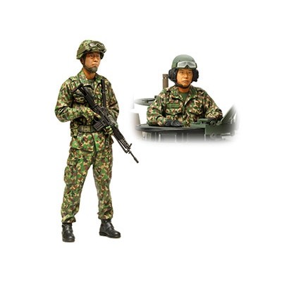 TAM36316 JGSDF TANK CREW 1/16