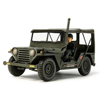 TAM35334 M151A1 VIETNAM 1/35
