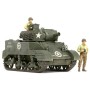 TAM35312 M8 CARRIAGE w 3 figures 1/35