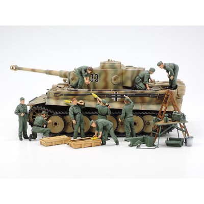 TAM32547 WWII GERMAN TANK CREW FIELD MAINT.SET, 1/48