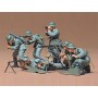 TAM35038 GERMAN MACHINE GUN TROOPS 1/35