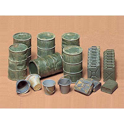 TAM35026 JERRY CAN SET 1/35