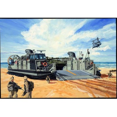 TRU00107 USMC LAND.CRAFT/AIR CUSHION(LCAC)1/144