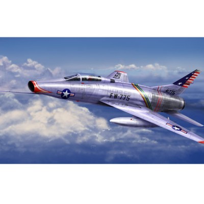 TRU01648 F-100C SUPER SABRE FIGHTER 1/72