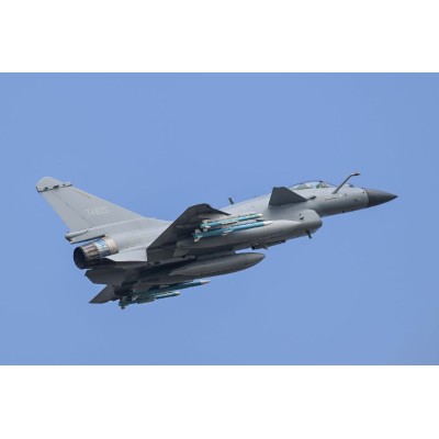 TRU01698 CHINESE J-10C FIGHTER, 1/72