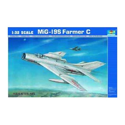 TRU02207 MiG-19s FARMER C (F-6), 1/32