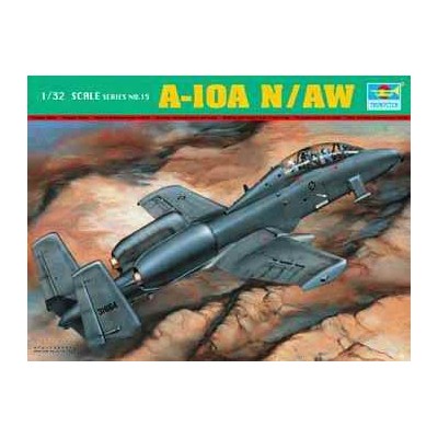 TRU02215 A-10 WARTHOG DBL SEAT1/32