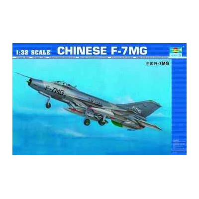 TRU02220 CHINESE F-7MG, 1/32