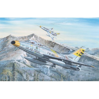 TRU02246 F-100F SUPER SABRE 1/32