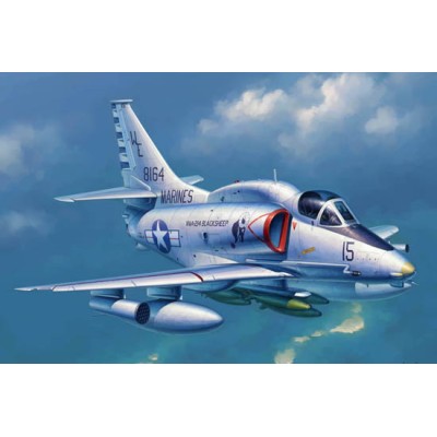 TRU02268 A-4M SKYHAWK CARR.LAUNCH-GR.ATT1/32