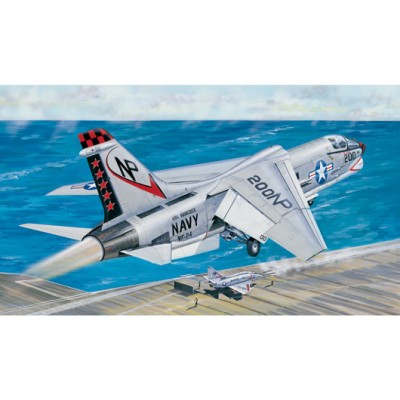TRU02273 CRUSADER US NAVY FIGHTER 1/32