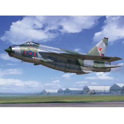 TRU02281 ENGLISH ELECTRIC (BAC) LIGHTNING F.2A/F.6 1/32