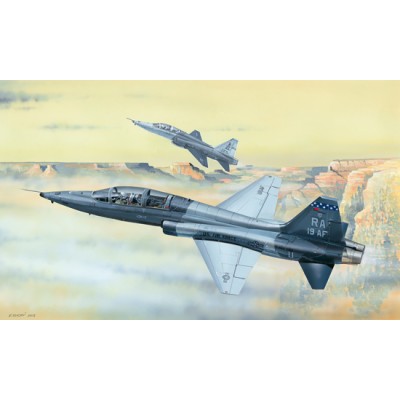 TRU02877 US T-38C TALON JET TRAINER 1/48