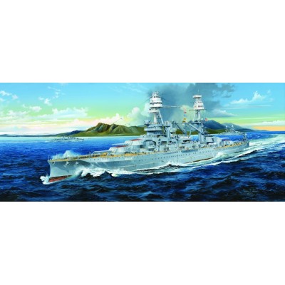 TRU03701 USS ARIZONA BB39 BATTLESHIP 1941 1/200