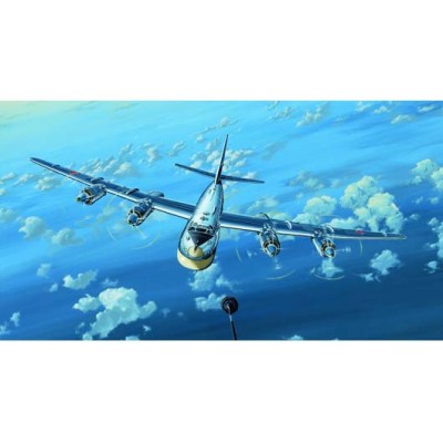 'TRU03904 RUSSIAN TU-95MS ''BEAR-H"BOMBER 1/144'