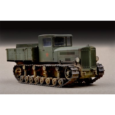 TRU07120 SOVIET KOMINTERN ARTILLERY TRACTOR 1/72