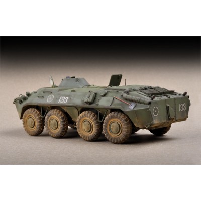 TRU07137 RUSSIAM BTR-70 APC EARLY VERSION 1/72