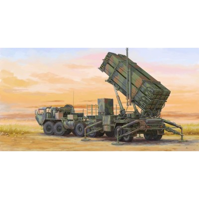 TRU07157 M983 HEMTT & M901 Launching station, 1/72