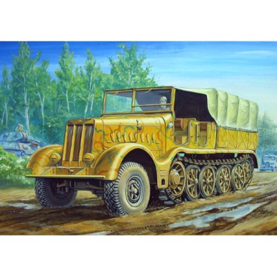TRU07203 GERMAN 18TON HEAVY HALF-TRACK "FAMO"1/72