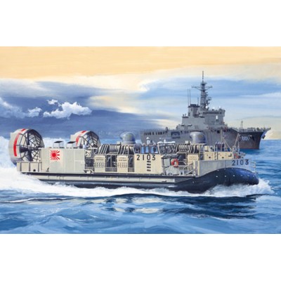 TRU07301 JMSDF LANDING CRAFT/AIR CUSH.(LCAC) 1/72