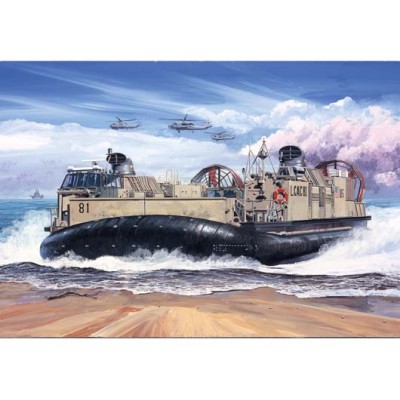 TRU07302 USMC LANDING CRAFT/AIR CUS(LCAC)1/72