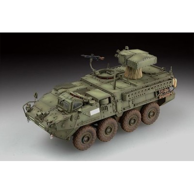 TRU07425 M1134 STRYKER ANTI TANK GUIDED MISSLE 1/72