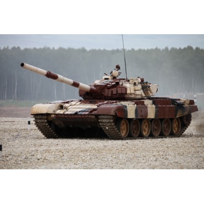 TRU09555 RUSSIAN T-72B1 MBT (W/KONTAKT-1 REACTIVE ARMOR) 1/35