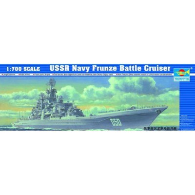 TRU05708 USSR NAVY FRUNZE BATTLE CRUISER 1/700