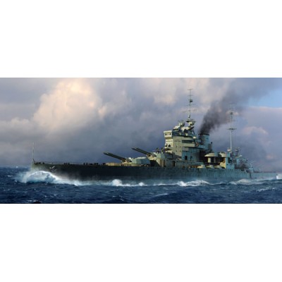TRU05796 HMS VALIANT 1939 1/700