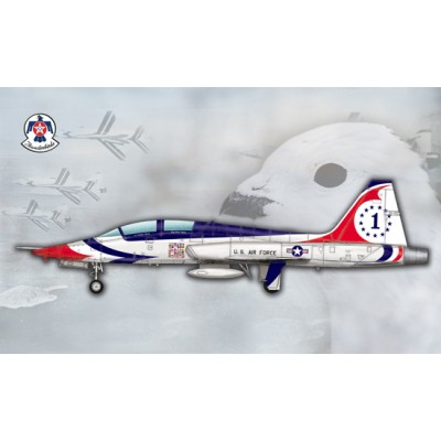 TRU05809 T-38 TALON-THUNDERBIRD 1/48