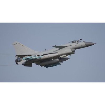 TRU05826 PLAAF J-10C VIGOROUS DRAGON, 1/48