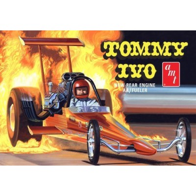 AMT1253 TOMMY IVO REAR ENGINE DRAGSTER 1/25