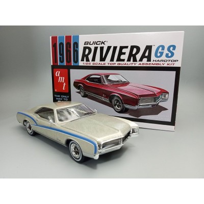 AMT1439 66 BUICK RIVIERA GS 1/25