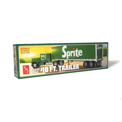 AMT1467 GREAT DANE DRY GOODS TRAILER, Sprite, 1/25