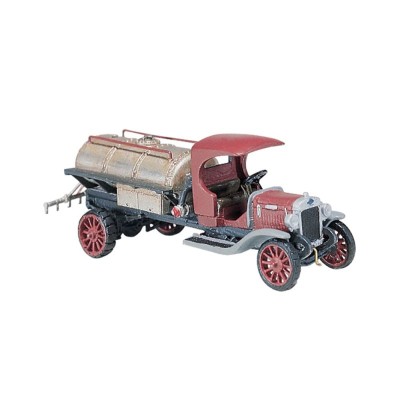 WS242 TANK TRUCK(DIAMOND T)SCENIC DETAILS