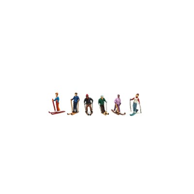 WS1967 HO SNOW SKIERS