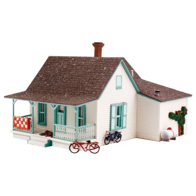 WS5206 N COUNTRY COTTAGE