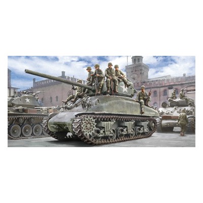 ITA6568 M4 A1 SHERMAN w US infantry 1/35